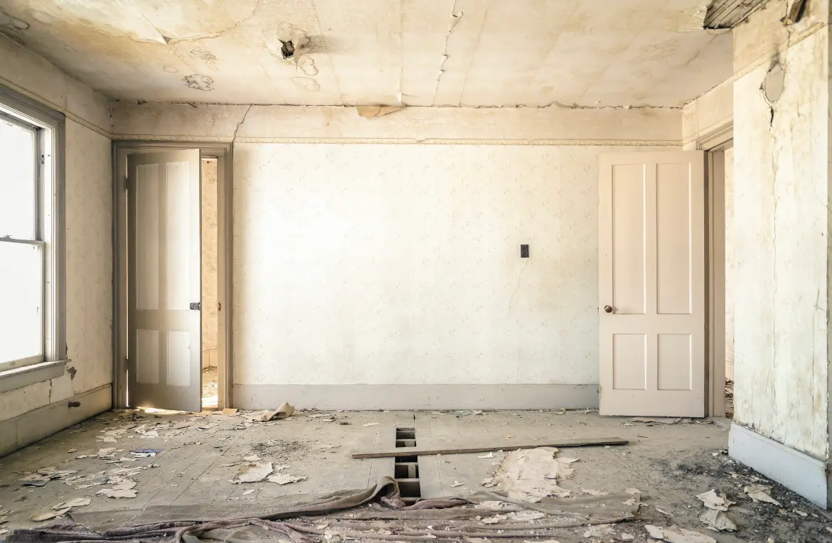 Waste disposal crew managing a cleanout project in Moundsville